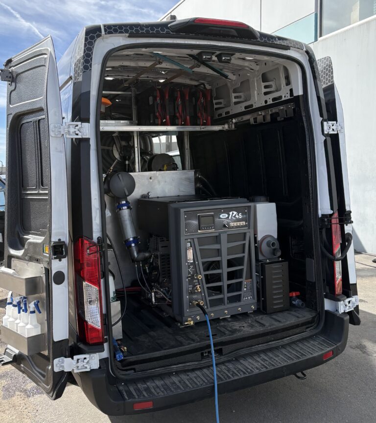 R-45 Air-DEMO VAN